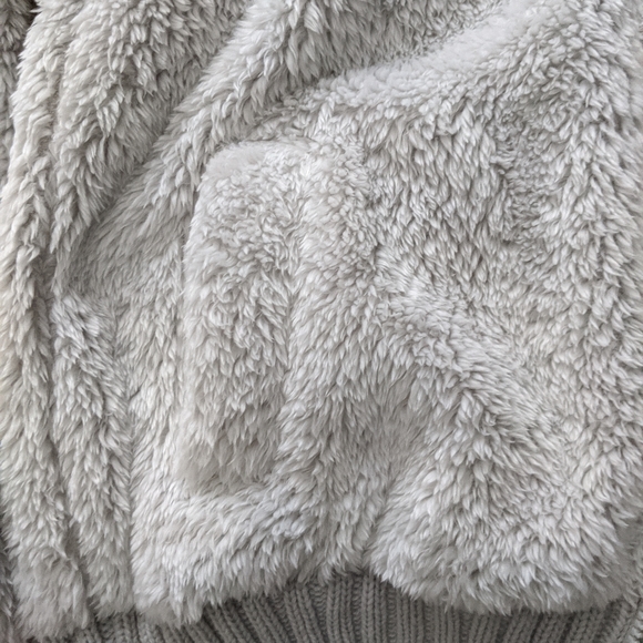 La Vie en Rose sweater - Picture 4 of 4